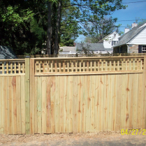 Vertical Board with Grid Lattice
